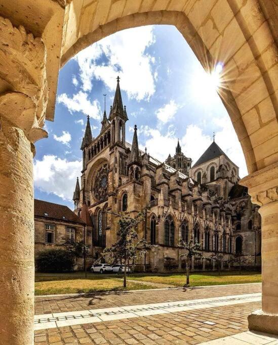 Maison Medievale Лан Экстерьер фото